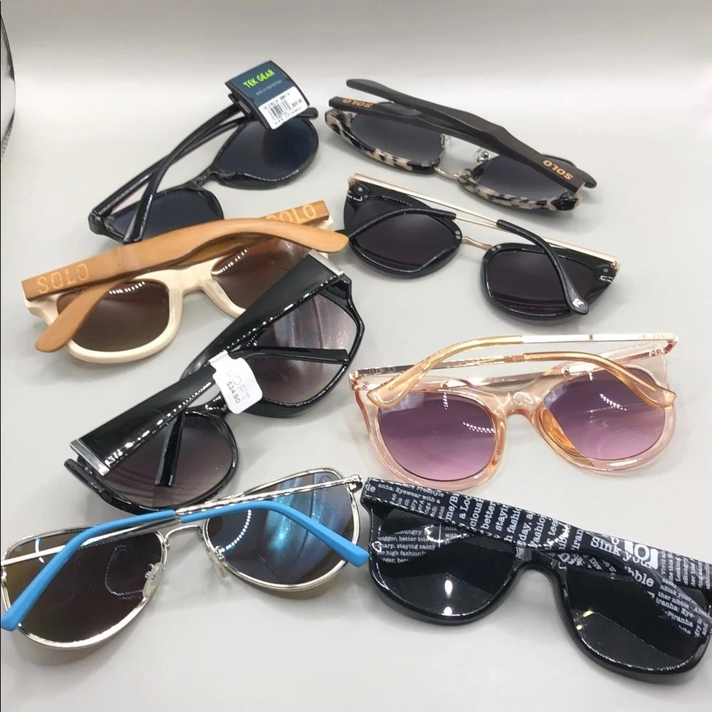 Bundle lot 8 trendy fashion sunglasses variety of brands and styles.